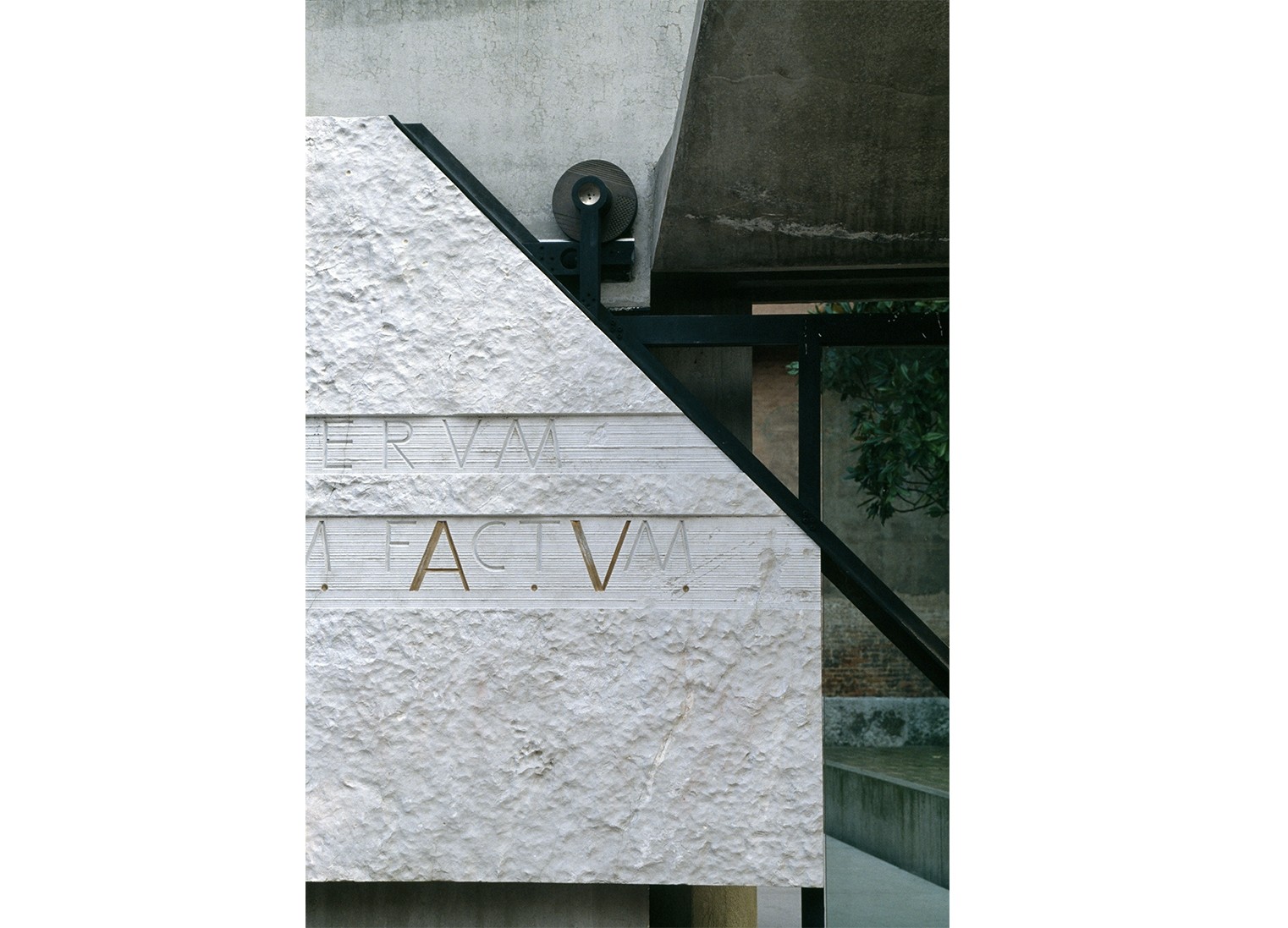 Détail de l’entrée Tolentini. © Richard Bryant / Arcaid Images / Alamy Banque d’images